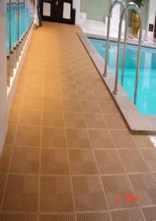 BROWN CARPET 1M